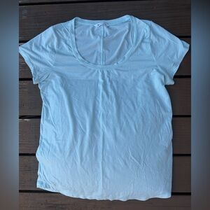 Athleta Stratus II Scoop Neck Lightweight Tee